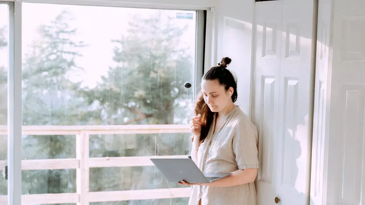 성인에게 기저귀를 몇 시간 동안 사용할 수 있습니까?